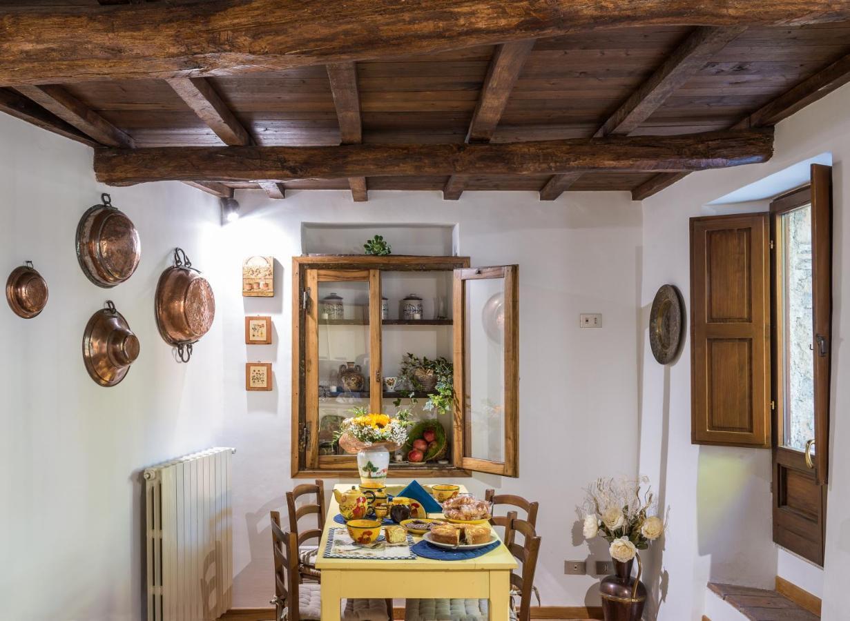 Casa Roma Bed and Breakfast Bagnoregio Esterno foto