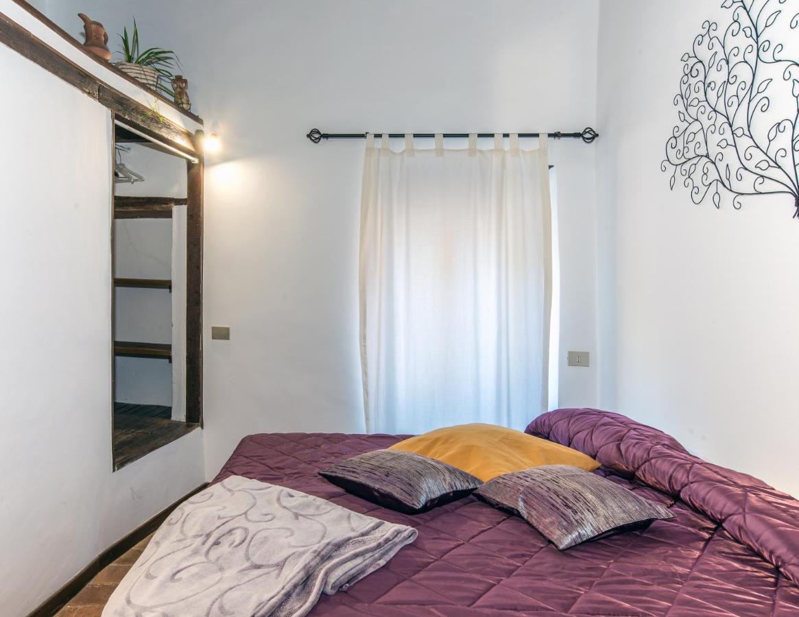 Casa Roma Bed and Breakfast Bagnoregio Esterno foto