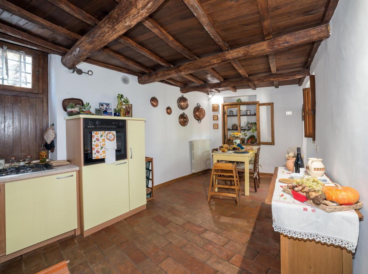 Casa Roma Bed and Breakfast Bagnoregio Esterno foto